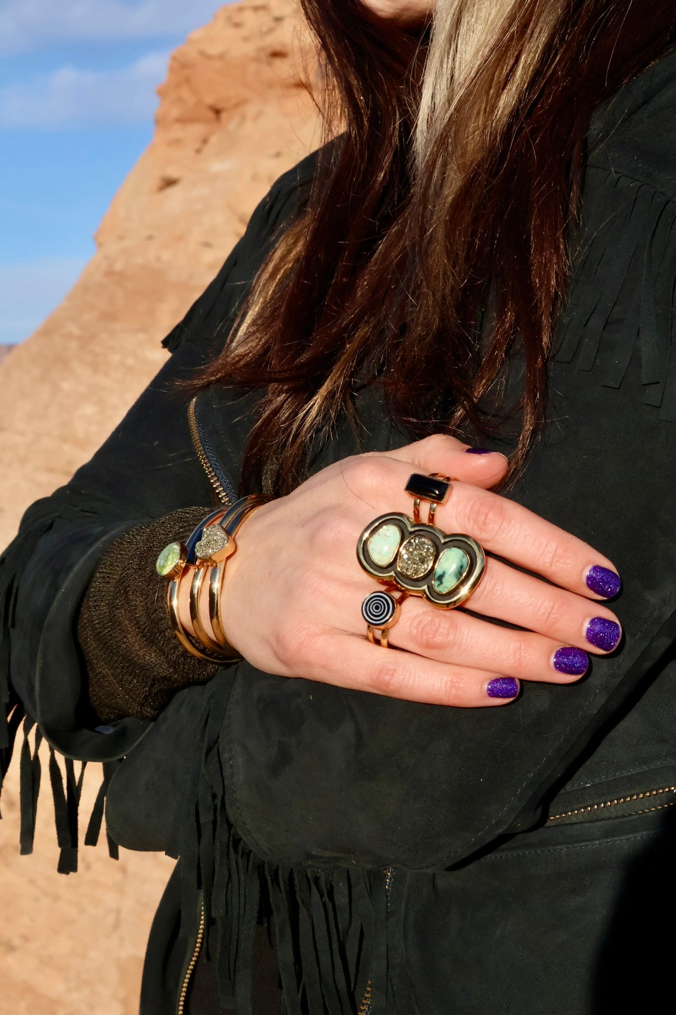 "Alien Language" Ring- Onyx in Gold Alchemia. Adjustable. Vertical