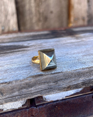 Pyrite Sugar Loaf Cut Adjustable Ring in Gold Alchemia G13
