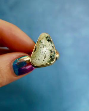 Variscite Ring in Gold Alchemia- Adjustable P10